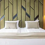 Хотел Natura Seasons Boutique 4*