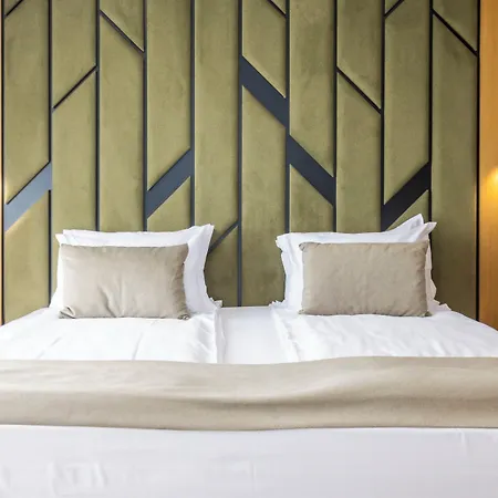 Хотел Natura Seasons Boutique 4*