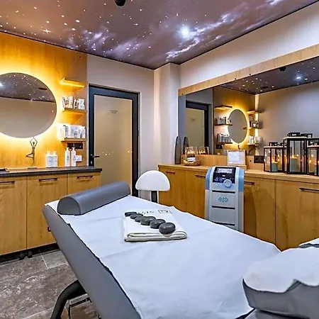 Natura Seasons Boutique 4* Бургас